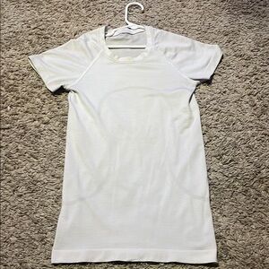 White Lululemon swiftly